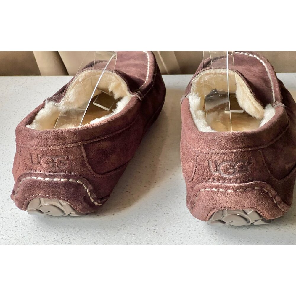 UGG Mens Size 11 Chestnut Suede & Lambs Wool Lined House Slippers - Picture 4 of 11